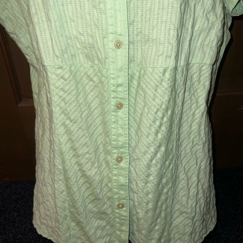 3/$15 Sonoma Green Textured Button Down Short Sleeve Top Size L - Picture 5 of 8